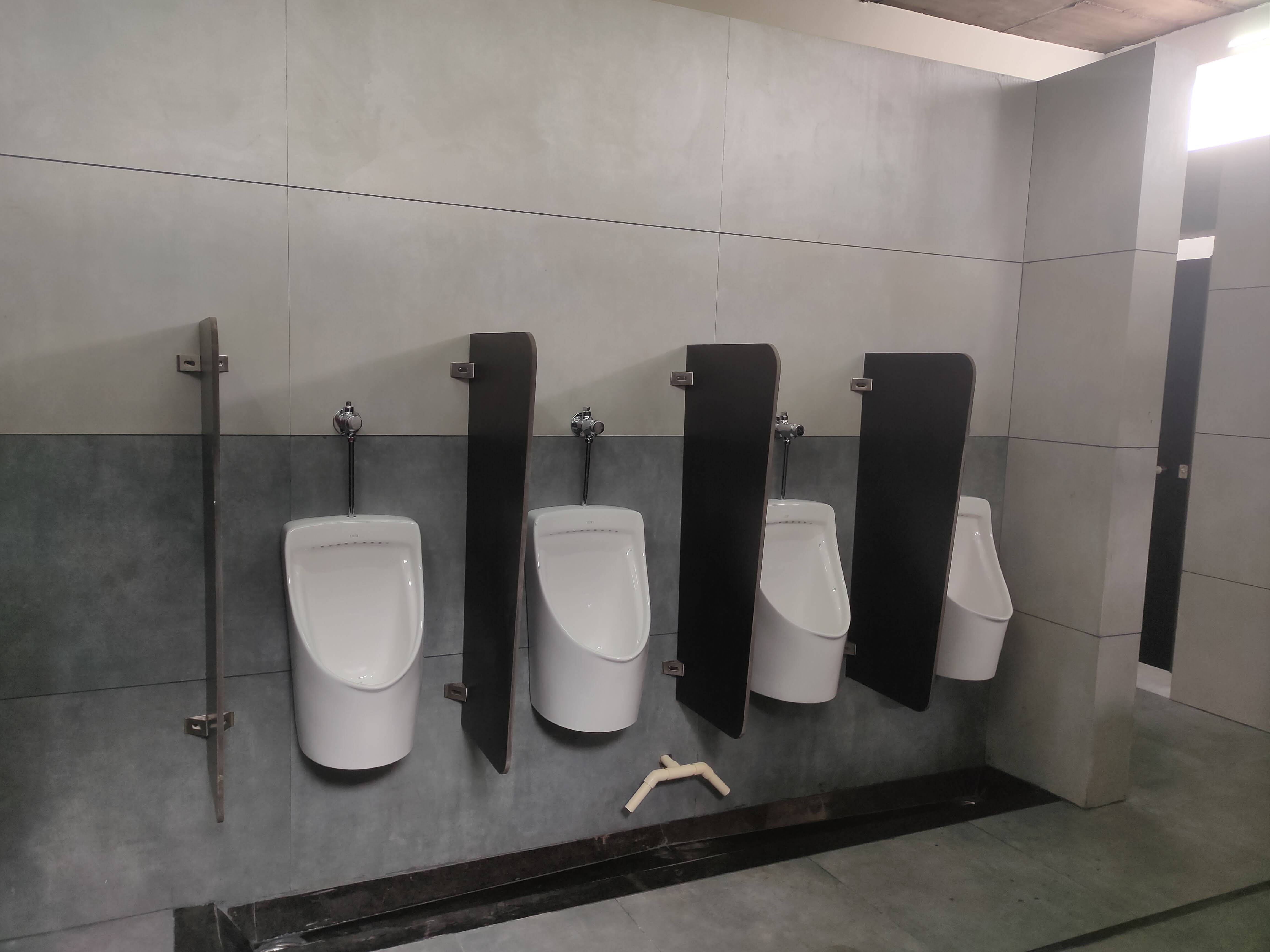 Urinal Partitions Service in T Nagar by HPR Venturess India Pvt Ltd
